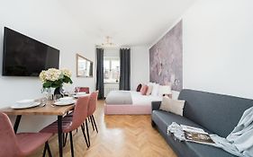 Gallery 7 - Apartment 6